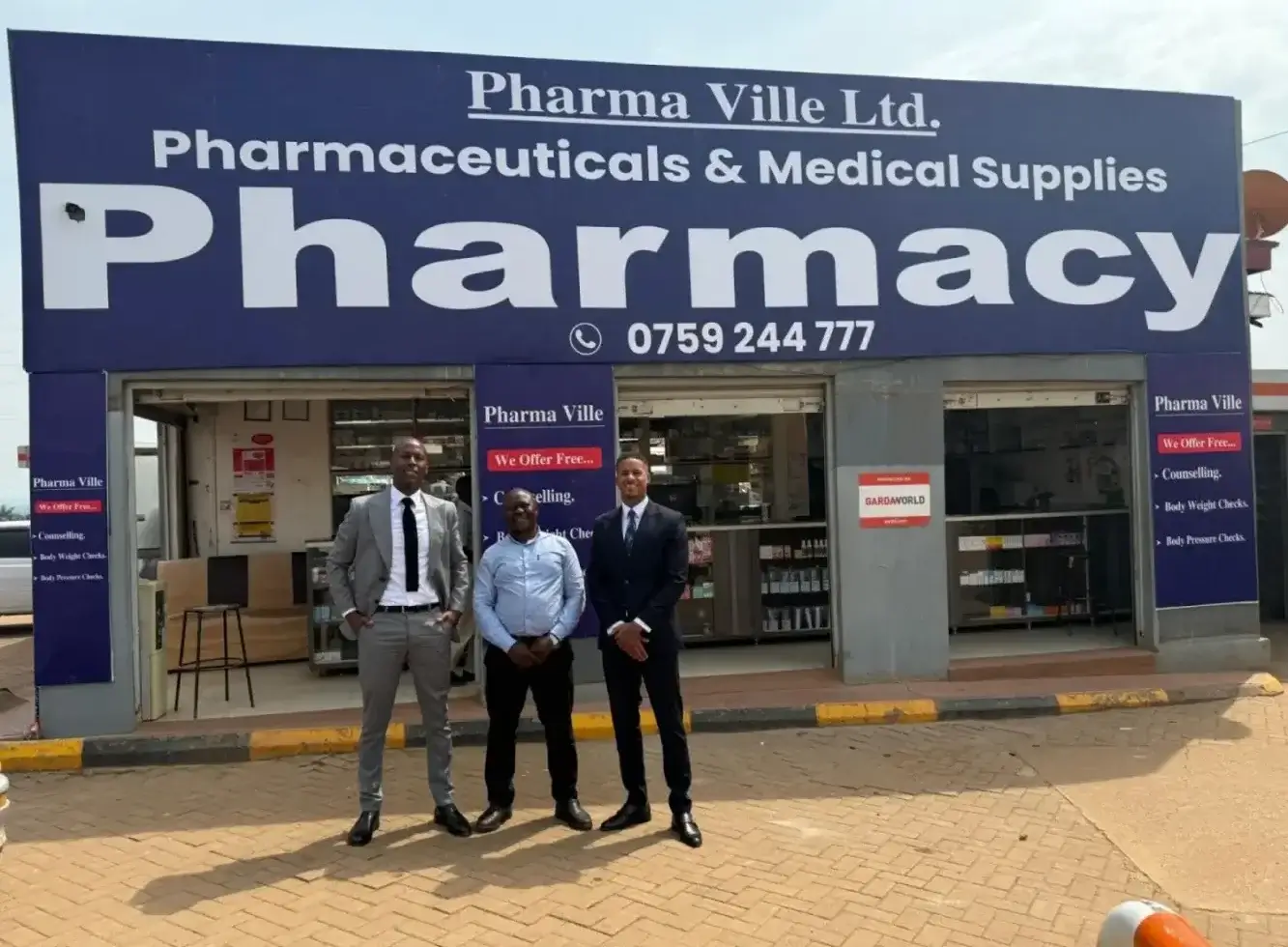XRP Healthcare がウガンダの Pharma Ville を買収